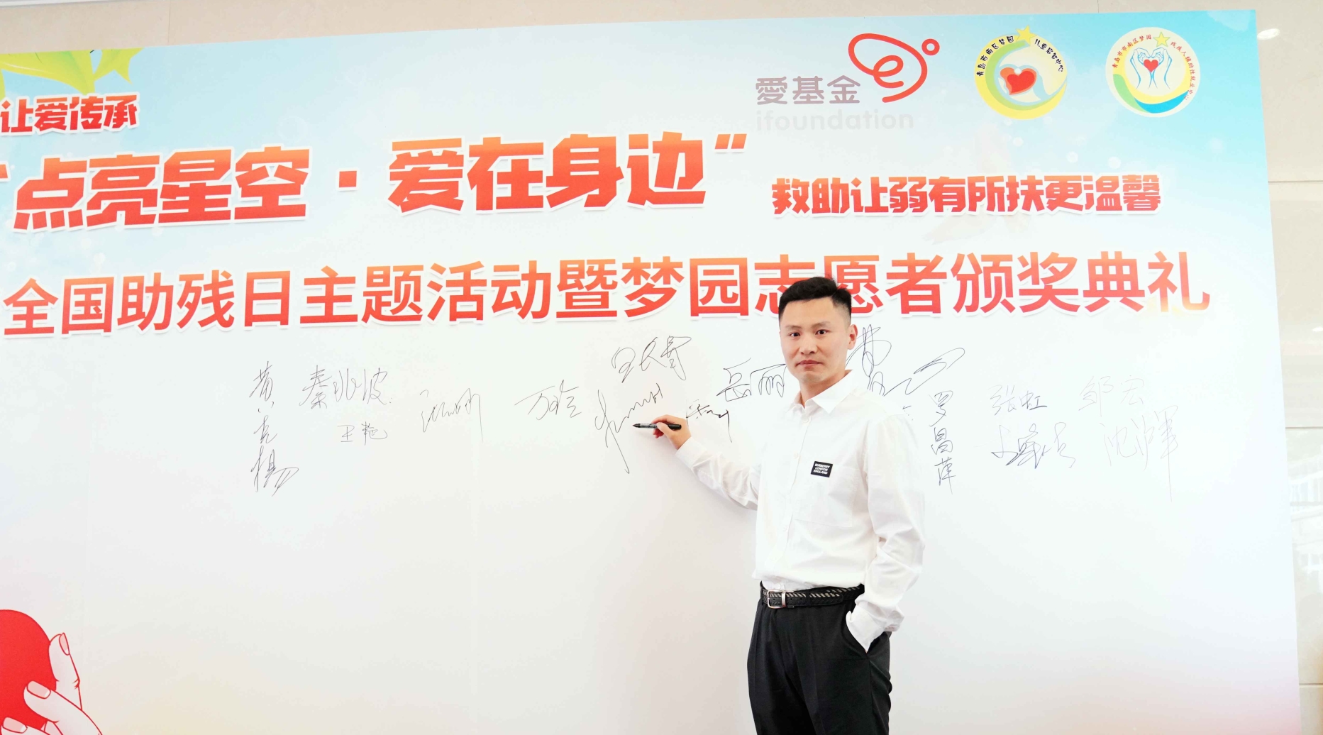 墨爾文2.jpg